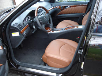 Mercedes-Benz E350 4-Matic (interior)